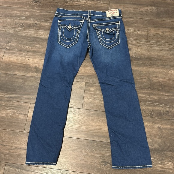 True Religion Jeans - Size 40 - Picture 2 of 2